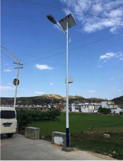 四川農村led太陽(yáng)能路燈案例圖 四川農村led太陽(yáng)能路燈案例圖