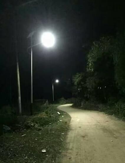 華可農村led太陽(yáng)能路燈 華可農村led太陽(yáng)能路燈