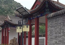 華可路燈總結太陽(yáng)能庭院燈細節注意事項