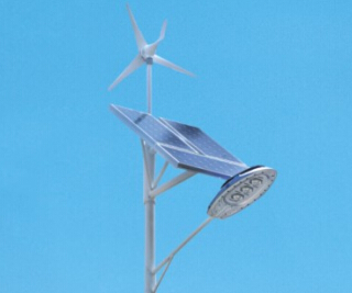 華可：風(fēng)光互補LED路燈照明怎么樣？