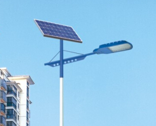 華可：農村太陽(yáng)能路燈安裝要注意哪些情況？