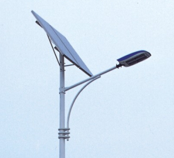 華可：如何選購價(jià)廉物美的市政太陽(yáng)能路燈？