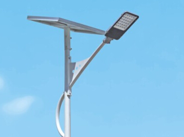 太陽(yáng)能路燈廠(chǎng)家要知道路燈的需要哪些配置才能報價(jià)？