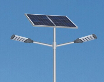 偏僻農村安裝led太陽(yáng)能路燈多少錢(qián)？