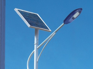 淺析:led太陽(yáng)能路燈的質(zhì)量為什么總是會(huì )被質(zhì)疑呢？