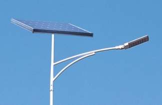 Led太陽(yáng)能路燈與普通路燈哪款更適合新農村？