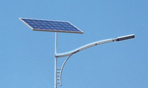 太陽(yáng)能板在led太陽(yáng)能路燈中的地位重要嗎？