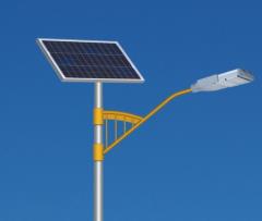 華可講解農村太陽(yáng)能路燈的防雷裝備