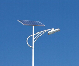 華可解說(shuō)：農村太陽(yáng)能路燈的優(yōu)勢有哪些？