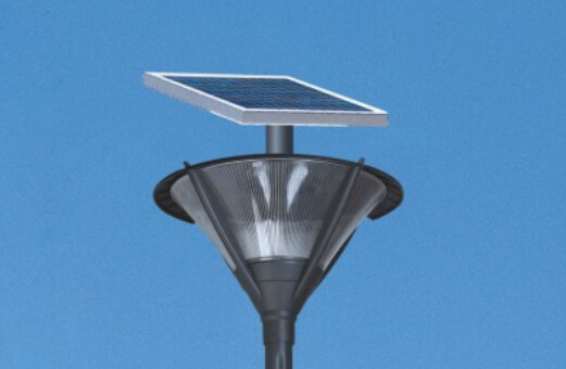 華可路燈為大家講述一下小區太陽(yáng)能庭院燈和廣場(chǎng)太陽(yáng)能庭院燈的不同之處在哪里？