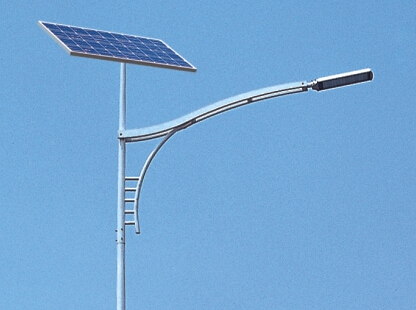 華可告訴你：太陽(yáng)能路燈有什么不為人知的特點(diǎn)？