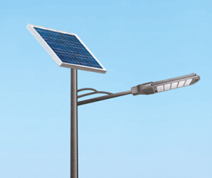 單臂太陽(yáng)能路燈和雙臂太陽(yáng)能路燈存在什么樣的差異？