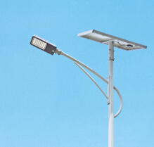 太陽(yáng)能路燈夏季使用維護指南