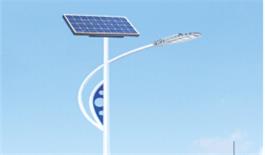 華可太陽(yáng)能路燈為何決定用磷酸鐵鋰電池！