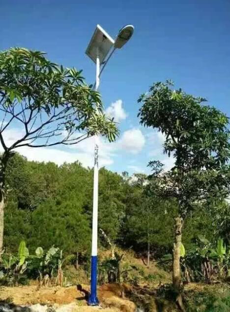 【太陽(yáng)能路燈案例】云南普洱市新農村道路照明亮化工程