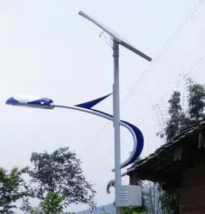 【太陽(yáng)能路燈案例】四川省涼山州農村道路亮化工程 【太陽(yáng)能路燈案例】四川省涼山州農村道路亮化工程